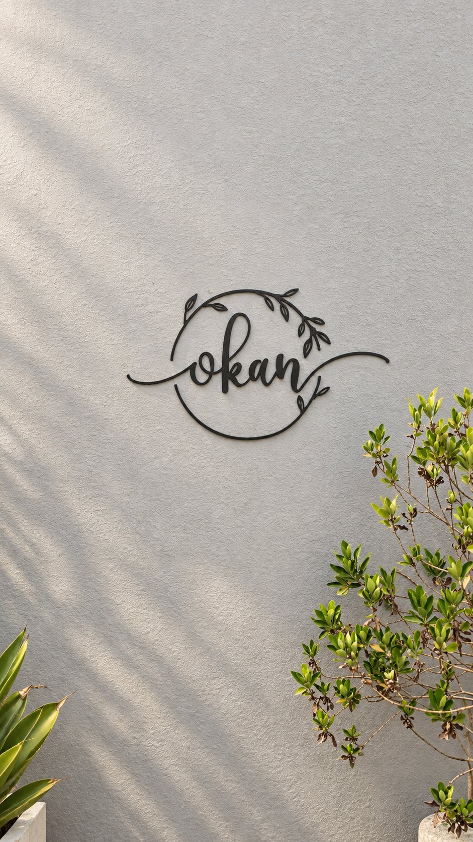Okan Chalet, Barka